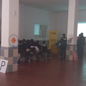 La Guardia Civil dando una charla en el Opportunity Morning en Cañete la Real